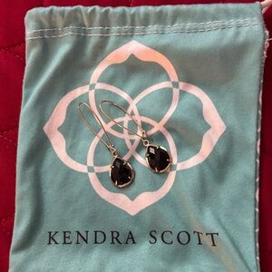 Kendra Scott Elegant Black and Gold Earrings
